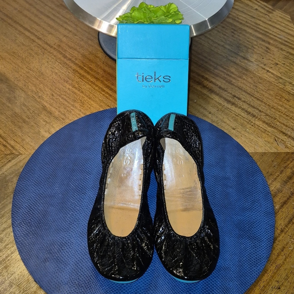Tieks by Gavrieli Obsidian Black Crackle Women's Flats sz. 8 (#1732)VGC. - Picture 16 of 16